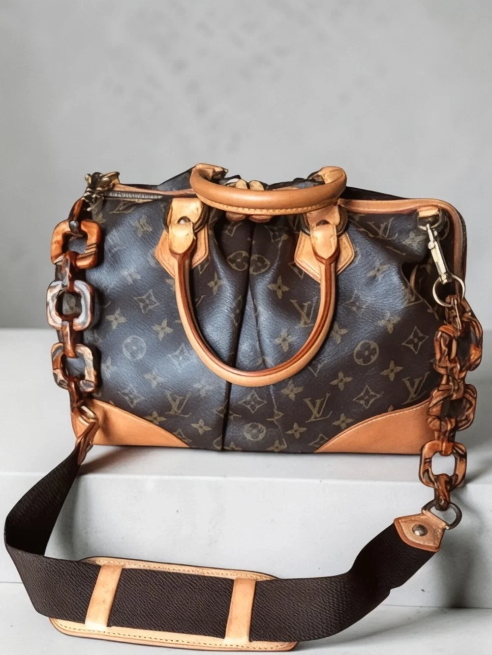 Louis Vuitton Stephen Bag Monogram Stephen Sprouse 2006 Limited Edition Rare